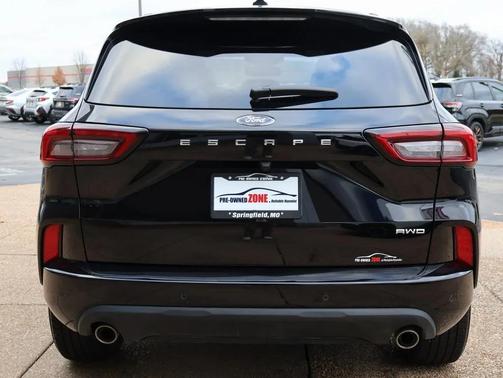 2025 Ford Escape ST-Line Elite