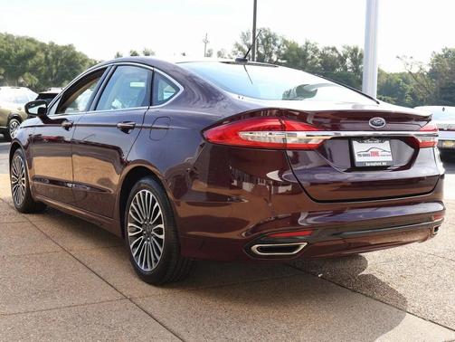 2017 Ford Fusion SE