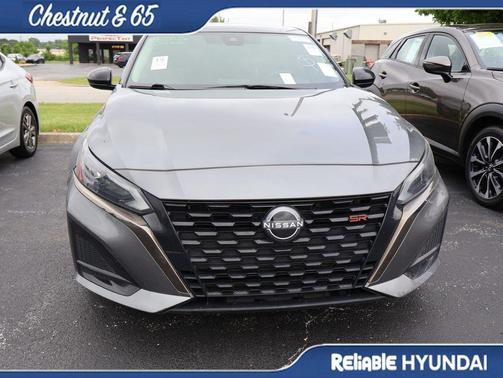 Gun Metallic 2023 Nissan Altima SR Intelligent AWD