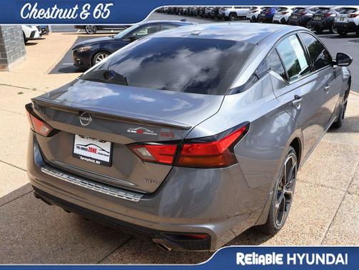 Gun Metallic 2023 Nissan Altima SR Intelligent AWD