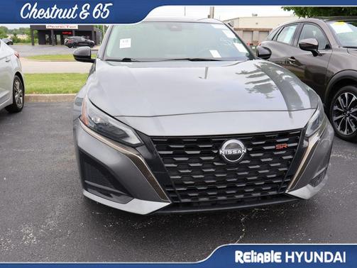 Gun Metallic 2023 Nissan Altima SR Intelligent AWD