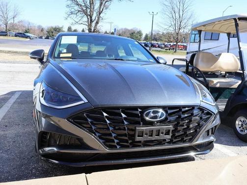 2022 Hyundai SONATA Limited