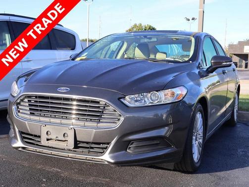 2015 Ford Fusion Hybrid SE
