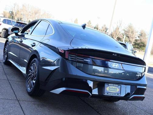 2026 Hyundai SONATA Hybrid Limited