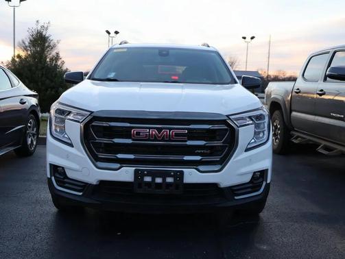 2022 GMC Terrain AWD AT4