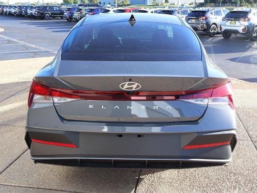 Ecotronic Gray 2026 Hyundai ELANTRA SE