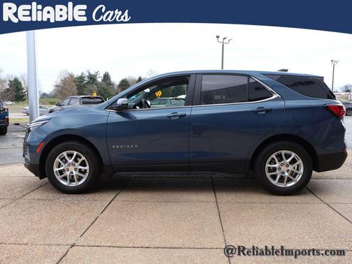 Lakeshore Blue Metallic 2024 Chevrolet Equinox 1LT