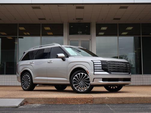 Typhoon Silver 2026 Hyundai PALISADE Calligraphy