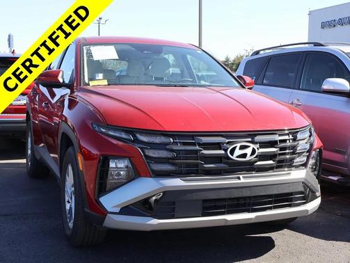 2025 Hyundai TUCSON SE