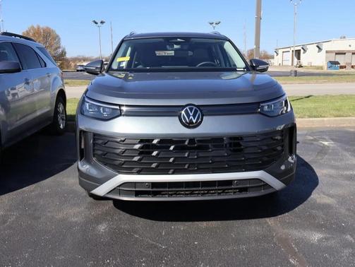 2025 Volkswagen Tiguan 2.0T SE 4MOTION