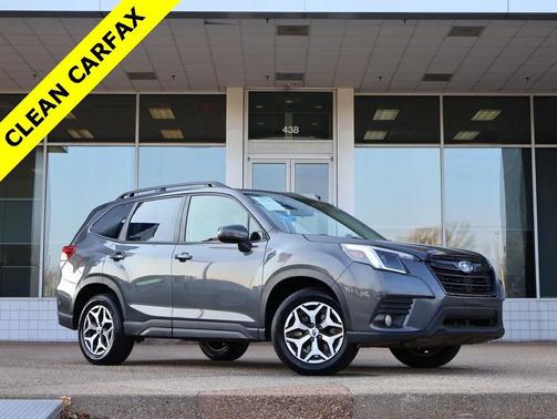 2023 Subaru Forester Premium