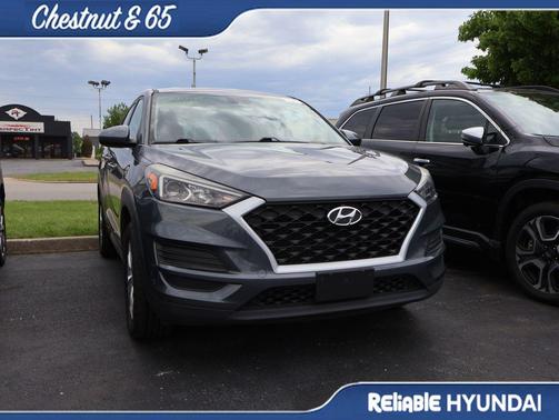 Coliseum Gray 2019 Hyundai TUCSON SE