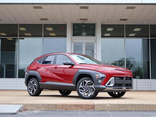 2026 Hyundai KONA SEL Premium