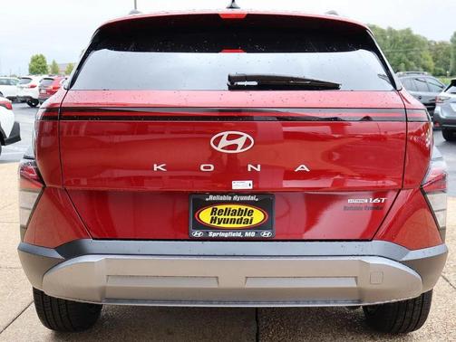 2026 Hyundai KONA SEL Premium