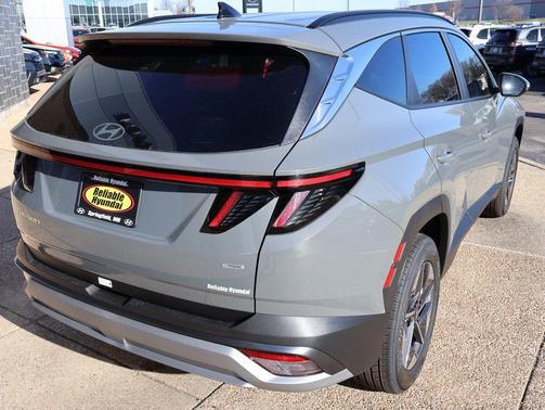 2026 Hyundai TUCSON SEL Premium