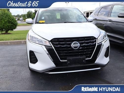 Aspen White Tricoat 2021 Nissan Kicks SV