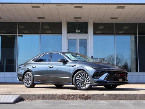 2026 Hyundai SONATA Hybrid SE