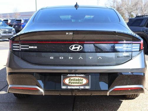 2026 Hyundai SONATA Hybrid SE
