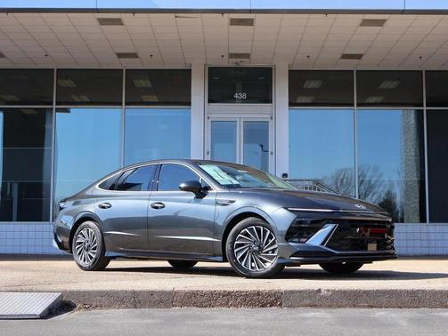 2026 Hyundai SONATA Hybrid SE