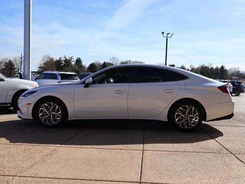 2020 Hyundai SONATA SEL