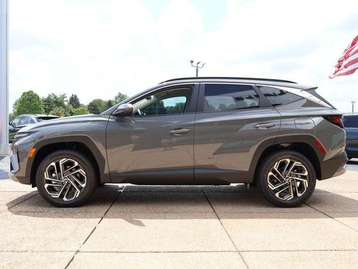 Hampton Gray 2026 Hyundai TUCSON SEL Plus