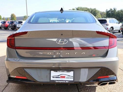 2022 Hyundai SONATA SEL