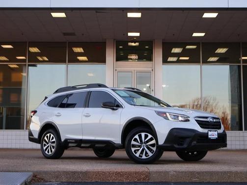 2021 Subaru Outback Base