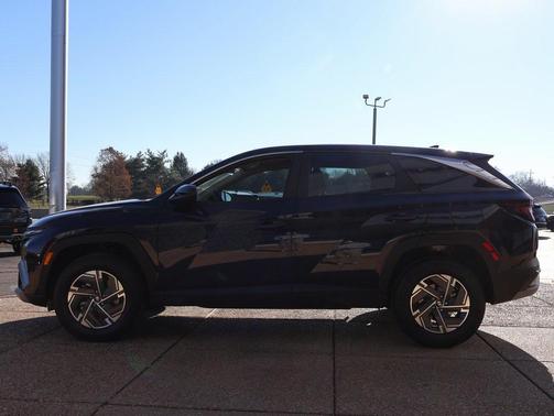 2026 Hyundai TUCSON Hybrid Blue SE