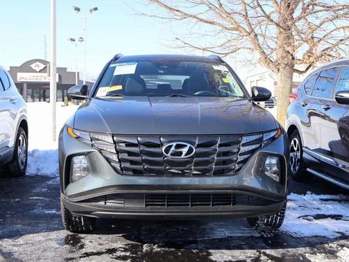 2022 Hyundai TUCSON SEL