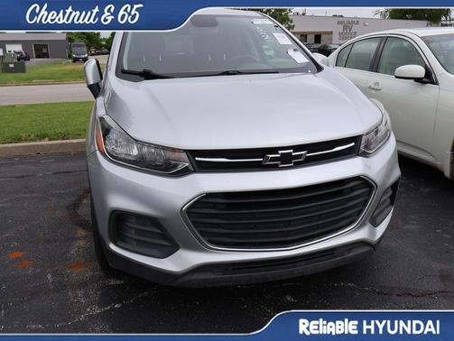 Silver Ice 2020 Chevrolet Trax LS