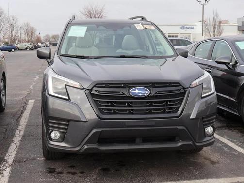 2023 Subaru Forester Premium
