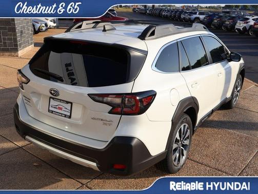 Crystal White Pearl 2023 Subaru Outback Limited XT