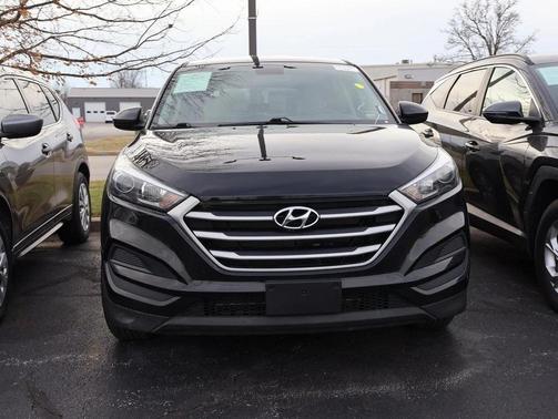 2018 Hyundai TUCSON SE