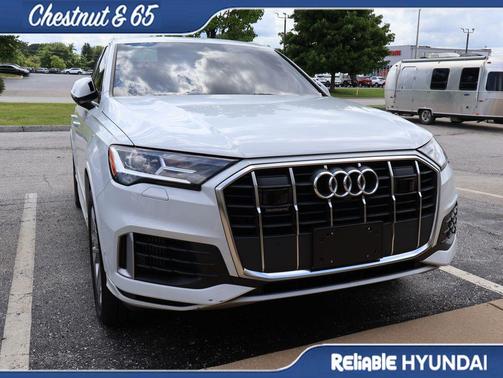 White 2022 Audi Q7 55 Premium Plus