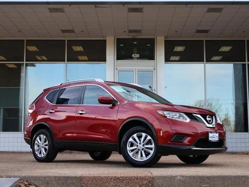 2016 Nissan Rogue SV