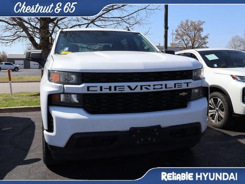 2020 Chevrolet Silverado 1500 Custom