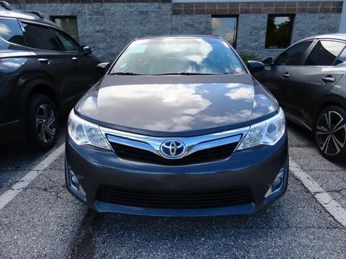 2014 Toyota Camry Hybrid LE