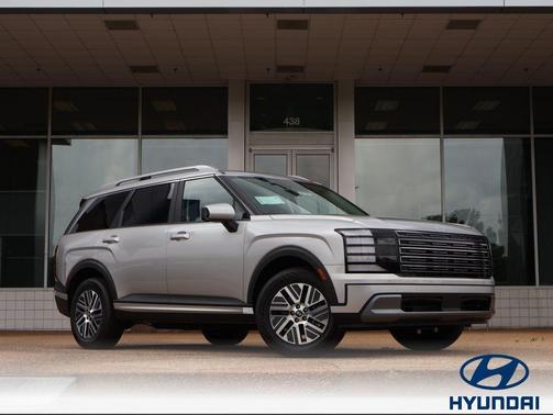 Typhoon Silver 2026 Hyundai Palisade Hybrid SEL Premium 8P