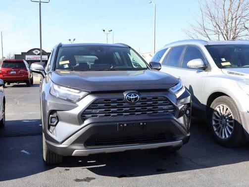 2025 Toyota RAV4 Limited