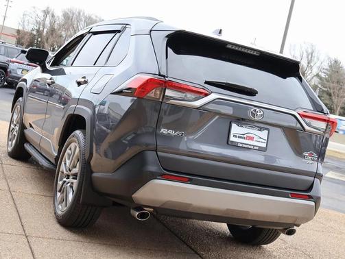 2025 Toyota RAV4 Limited