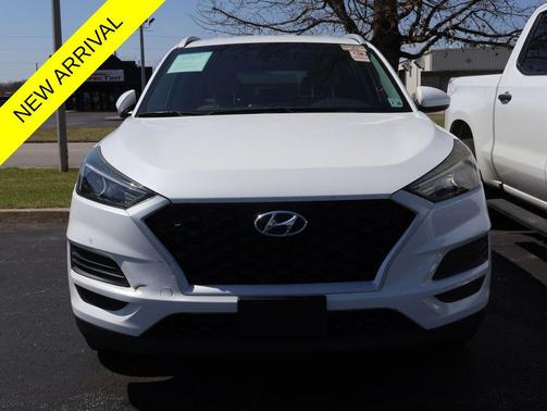 White Pearl 2019 Hyundai TUCSON Value