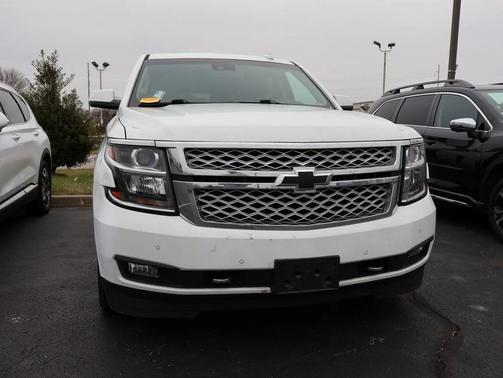 2017 Chevrolet Suburban LT