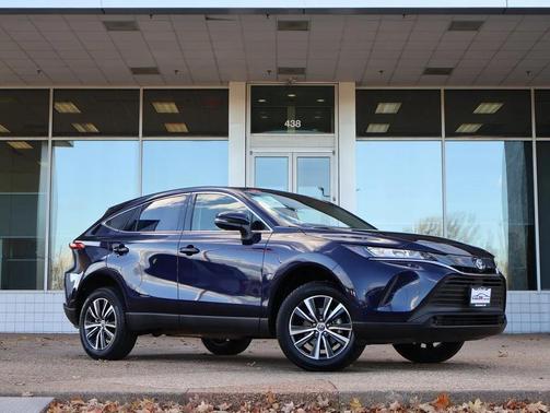 2022 Toyota Venza LE