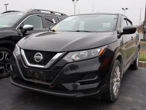 2022 Nissan Rogue Sport S