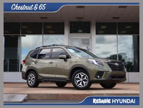 Autumn Green Metallic 2023 Subaru Forester Premium