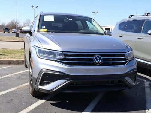 2024 Volkswagen Tiguan 2.0T SE
