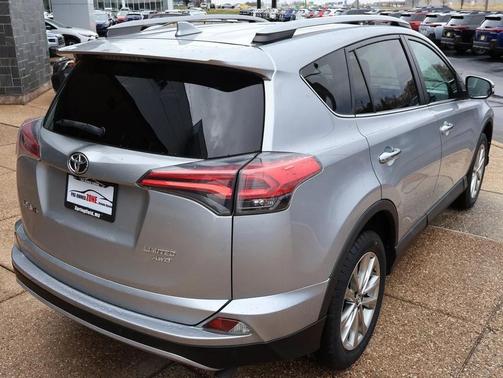 2017 Toyota RAV4 Limited