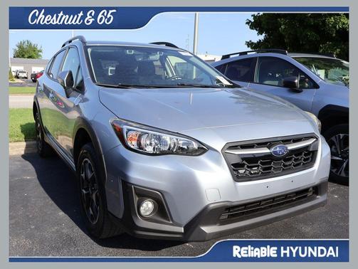 Ice Silver 2019 Subaru Crosstrek 2.0i Premium