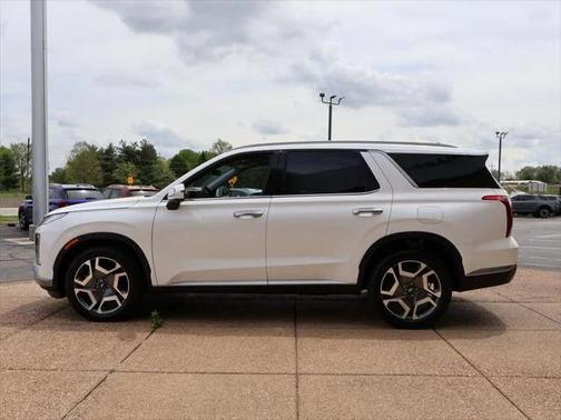 2025 Hyundai PALISADE SEL Premium