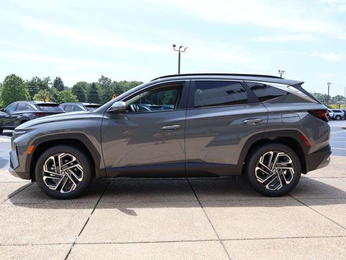 Hampton Gray 2026 Hyundai TUCSON SEL Plus